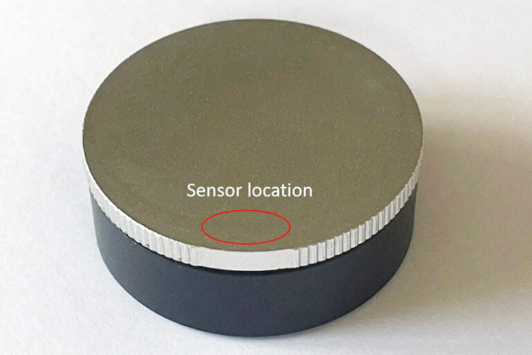 Wireless Temperature Sensor Measuring Contact Temperature